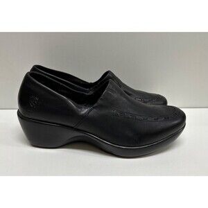 ARIAT women size 10 B slip on comfort clog shoes black leather